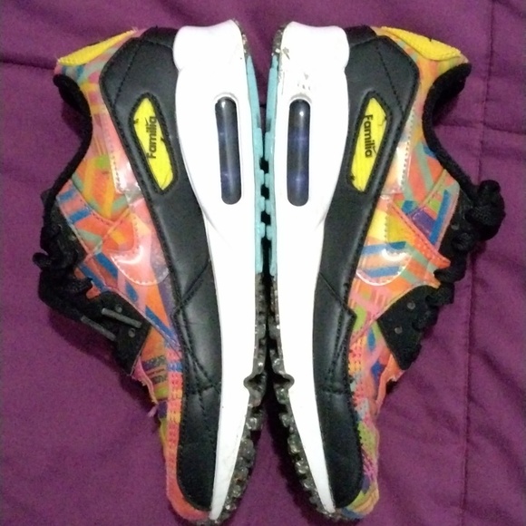 NikevAir Max 90 Familia ~ Latino heritage ~US 5, EUR 37.5 - Picture 12 of 13